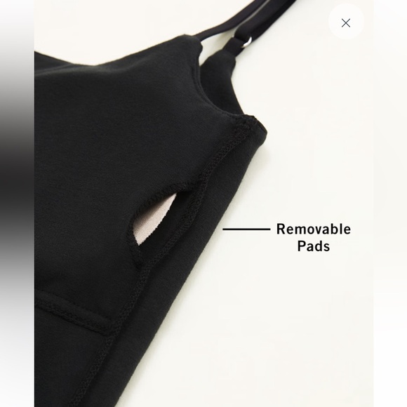 NWT Abercrombie & Fitch Women's Bra-Free 90s Cami Bodysuit - Picture 2 of 5